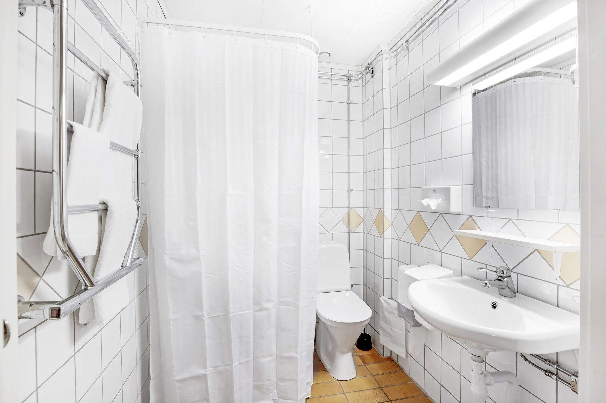 Aedelfors Hotell & Konferens Holsbybrunn Exterior foto